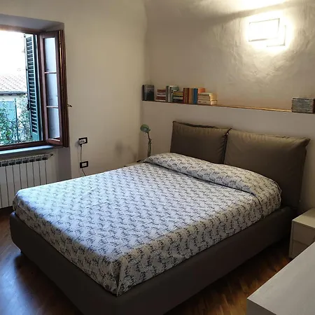 Santo Stefano Apartment