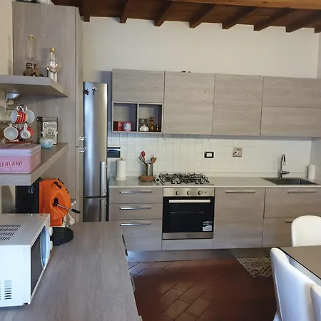 Santo Stefano Apartment